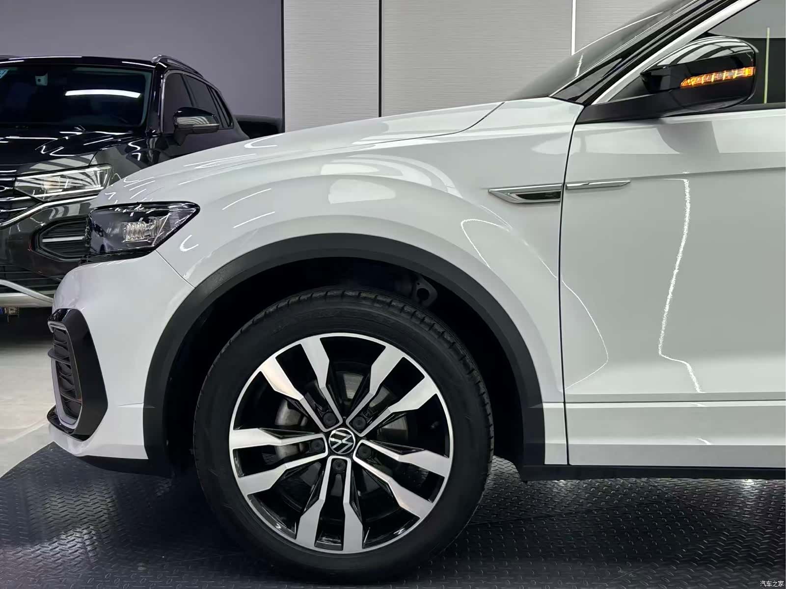 Volkswagen T-ROC, 2022 8