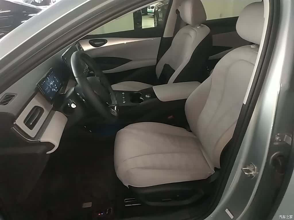 BYD Seal, 2025 15