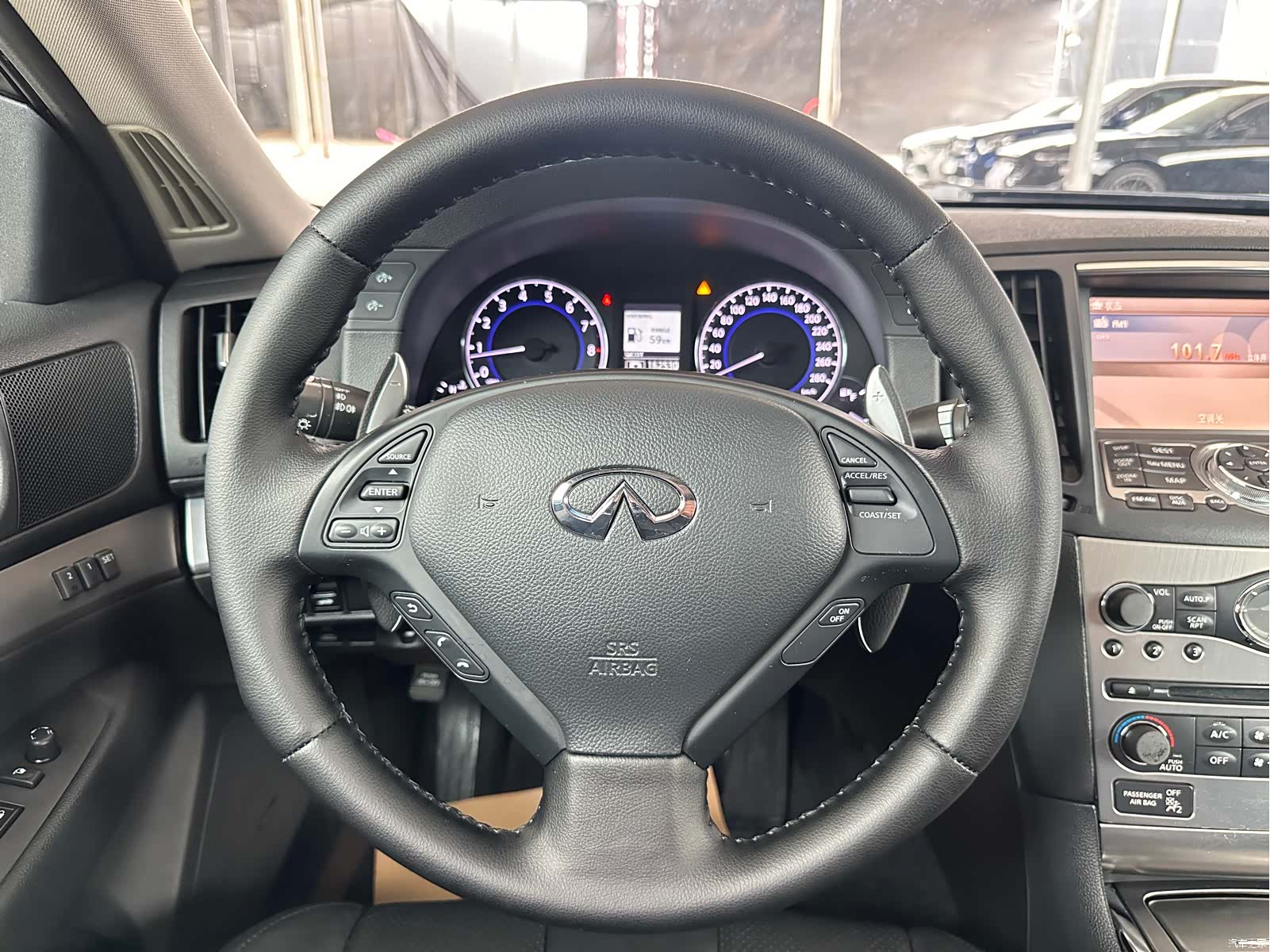 Infiniti G25, 2011 8
