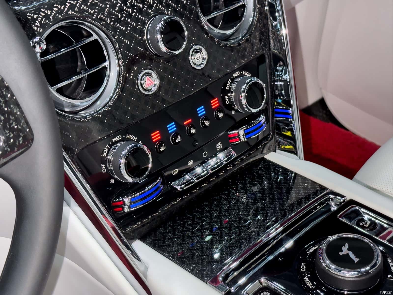 Rolls-Royce Cullinan, 2022 10