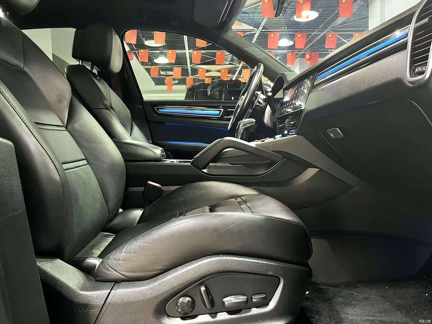 Porsche Cayenne, 2022 11
