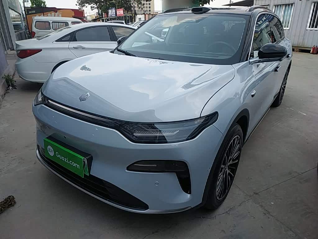 Leapmotor C11