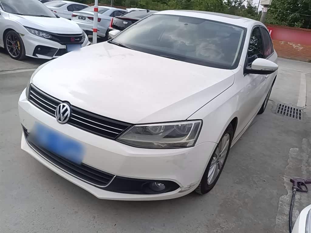 Volkswagen Sagitar