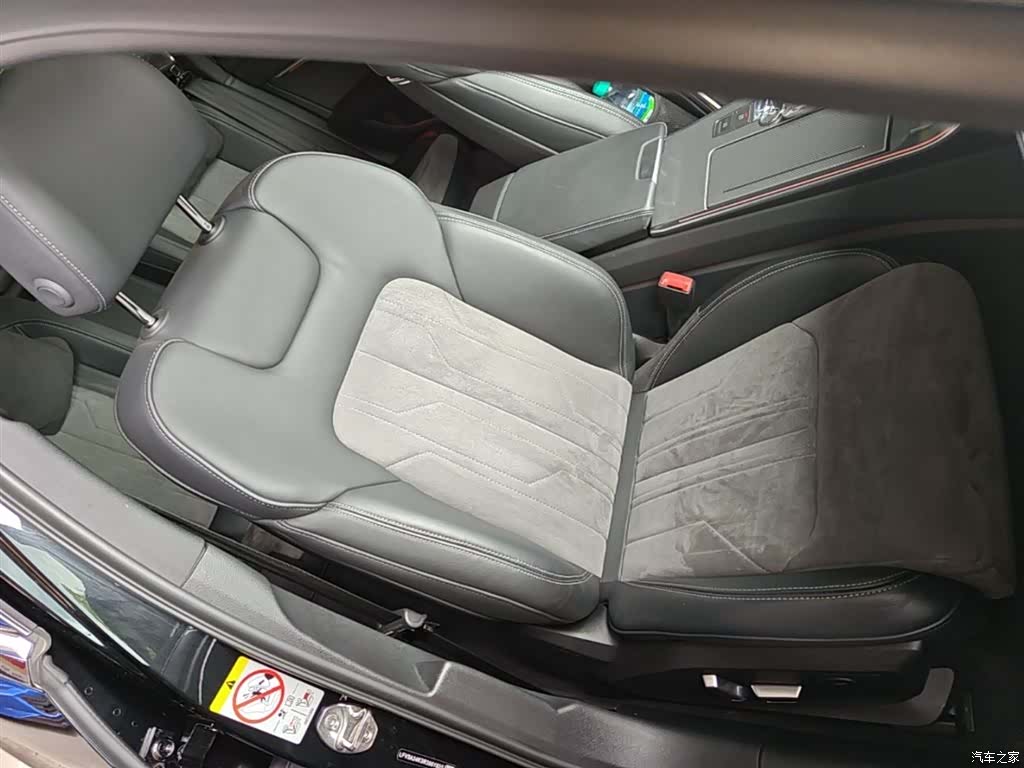 Audi A6L, 2024 25