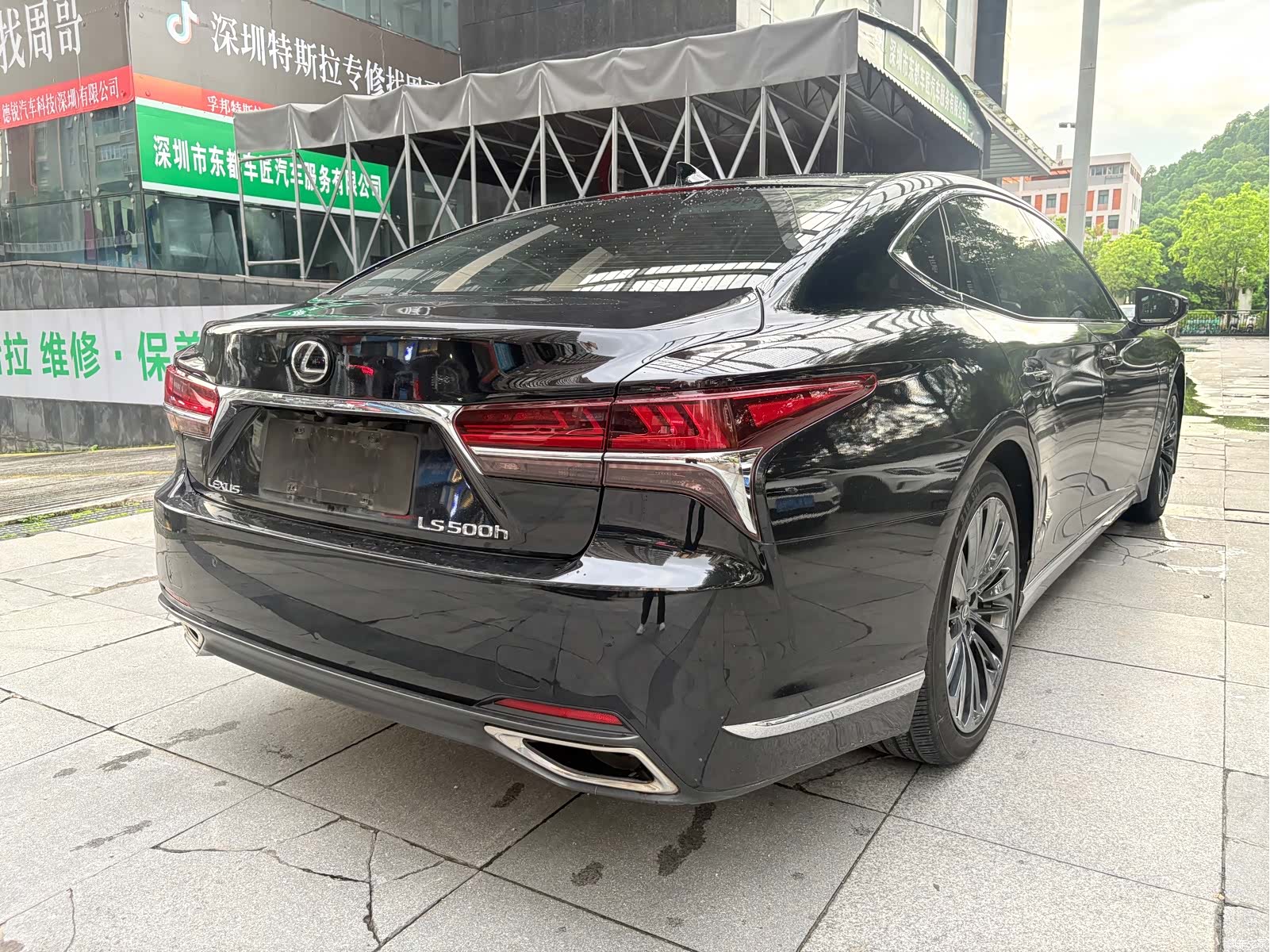 Lexus LS, 2019 7