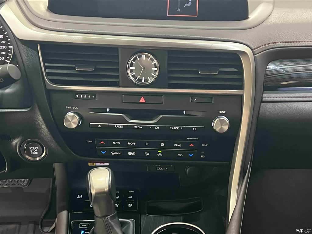 Lexus RX, 2022 17