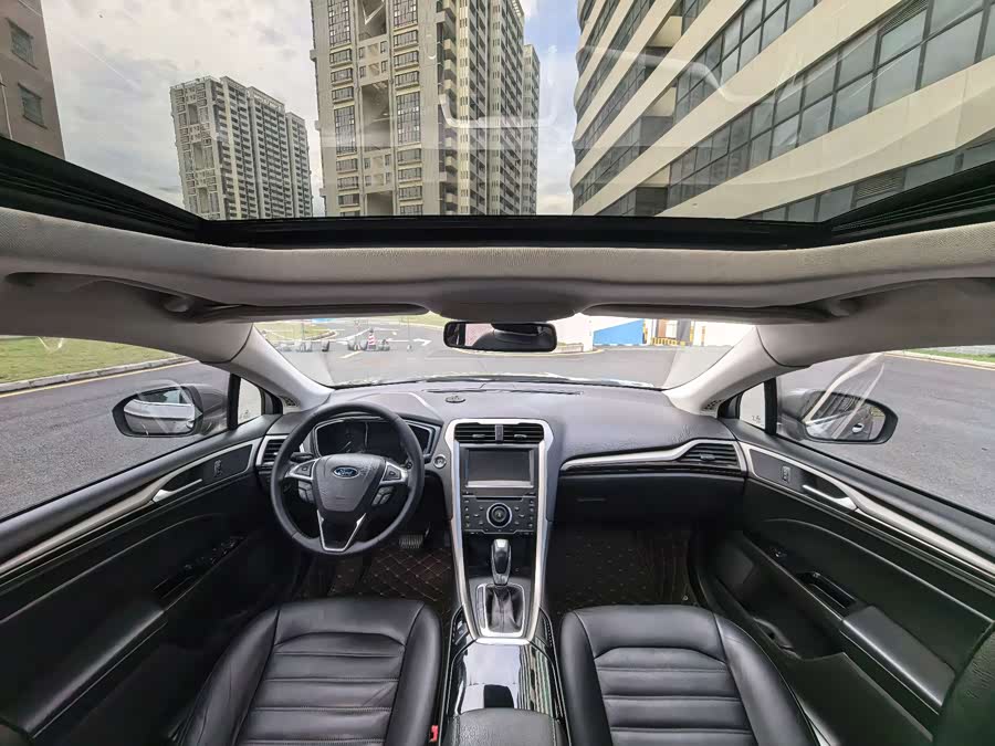 Ford Mondeo 2016, фото 5