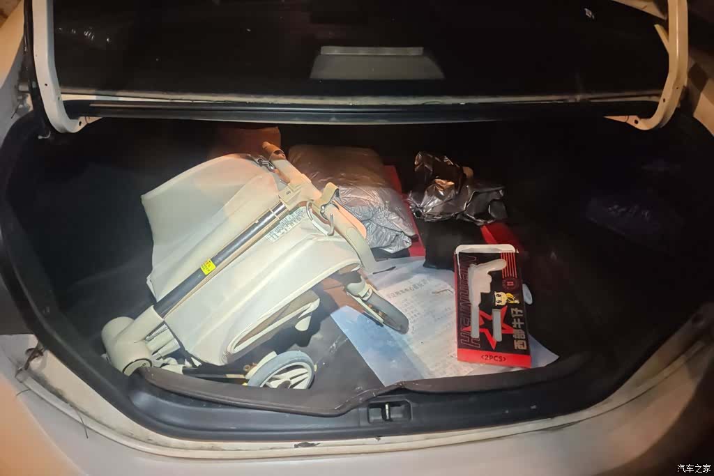 Toyota Corolla, 2017 4