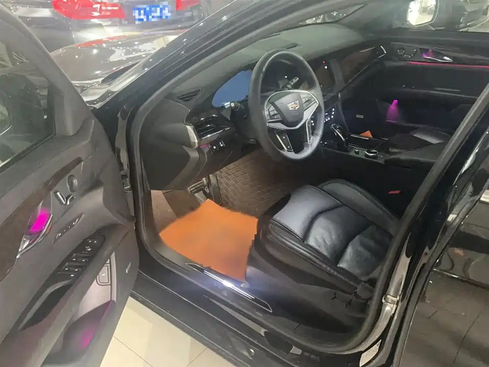 Cadillac CT6