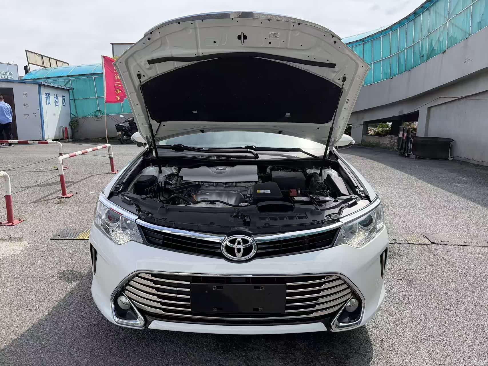 Toyota Camry, 2017 14