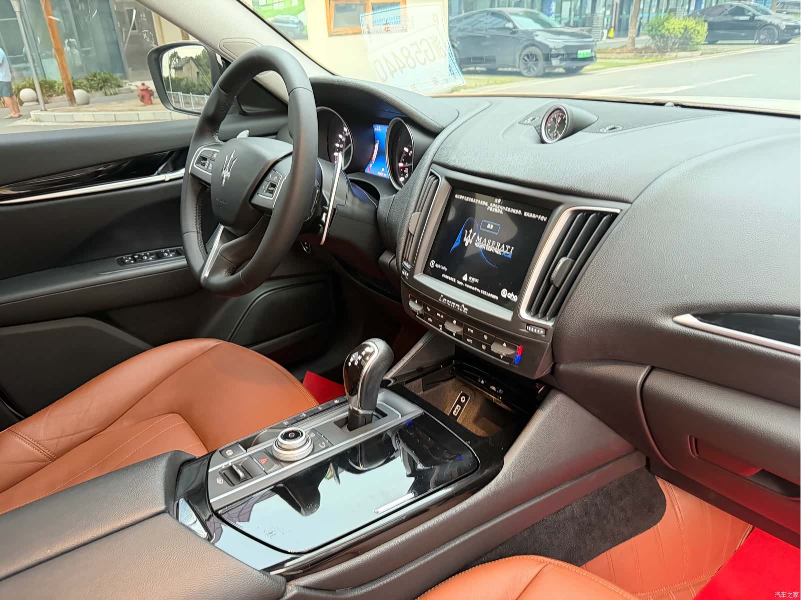 Maserati Levante, 2019 6