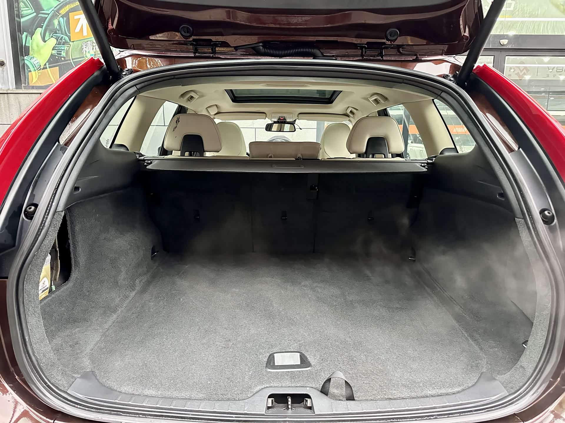Volvo XC60, 2014 15