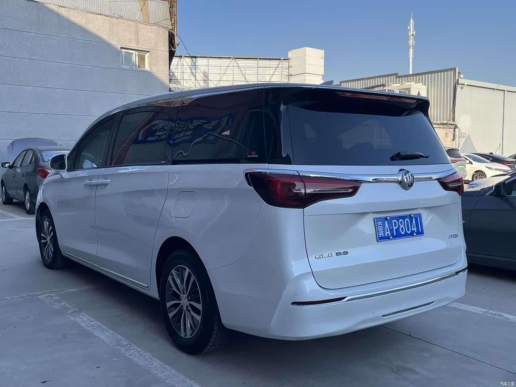 Buick GL8, 2023 6
