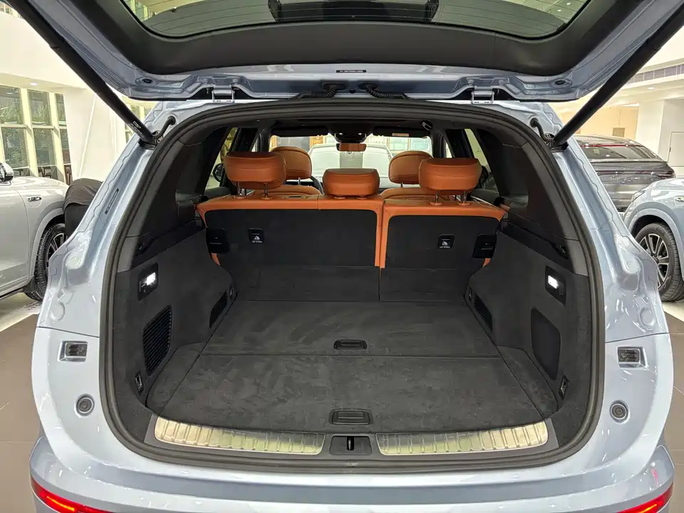 AITO Ask the world M7