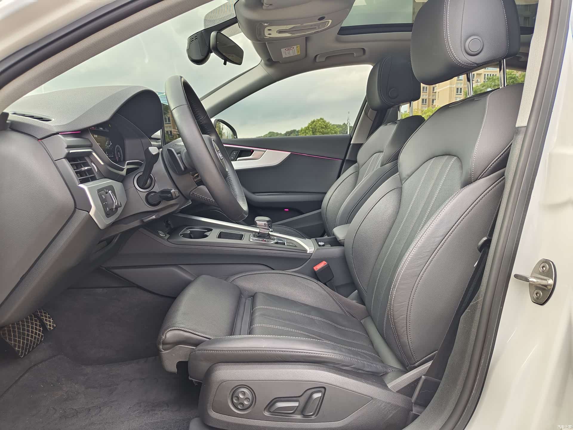Audi A4L, 2020 31