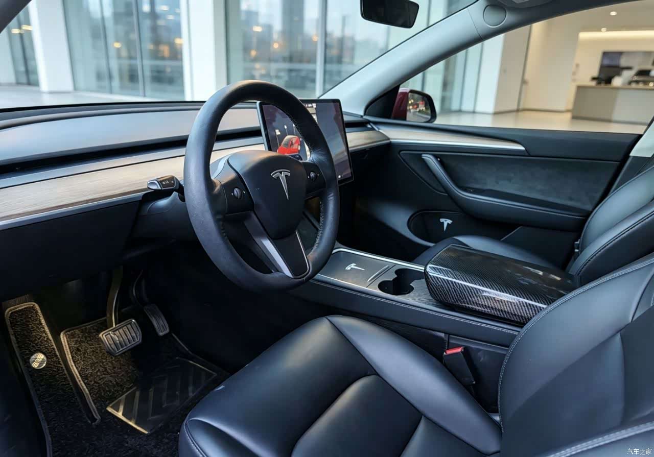 Tesla Model Y, 2021 6