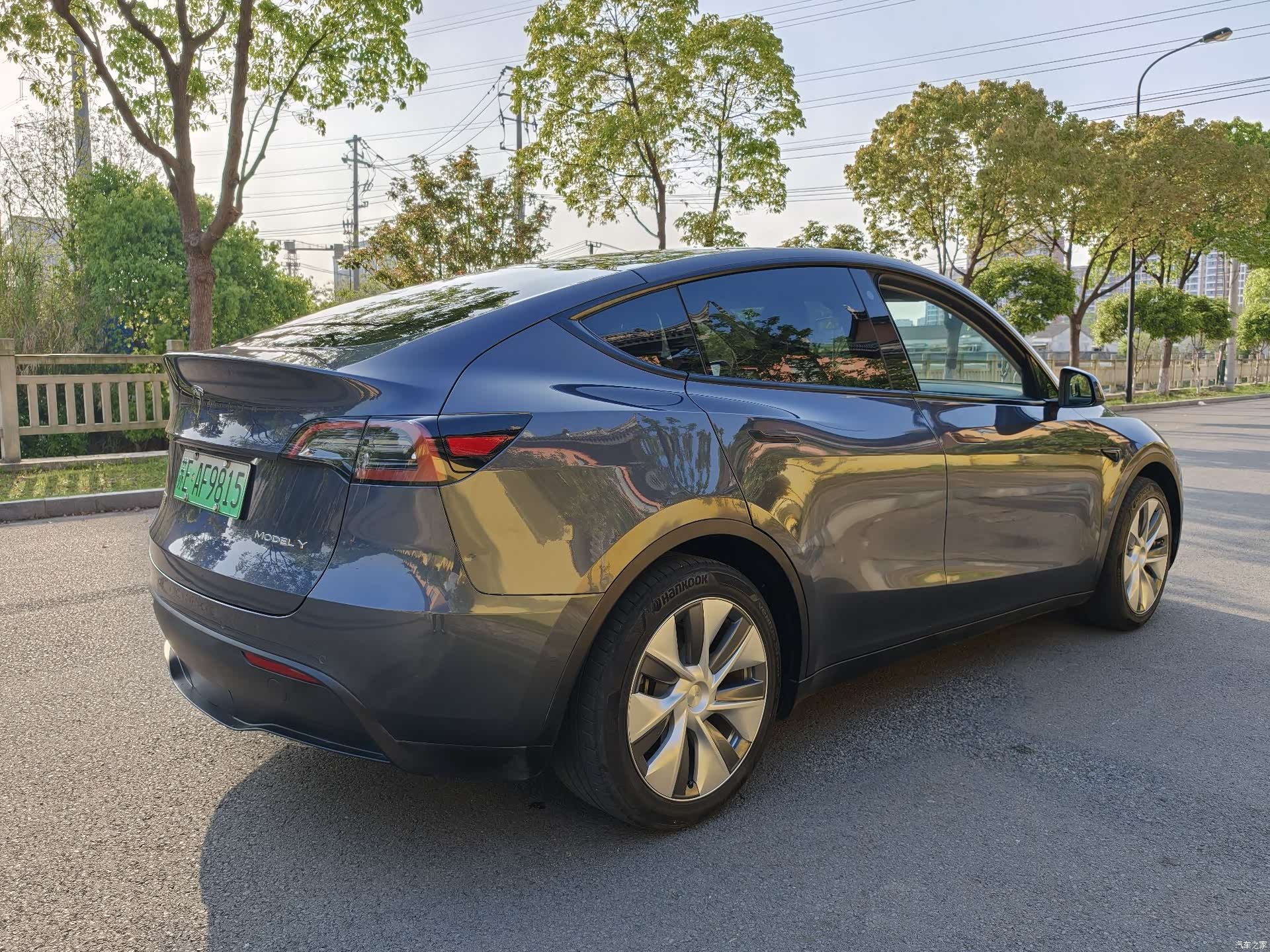 Tesla Model Y, 2023 18