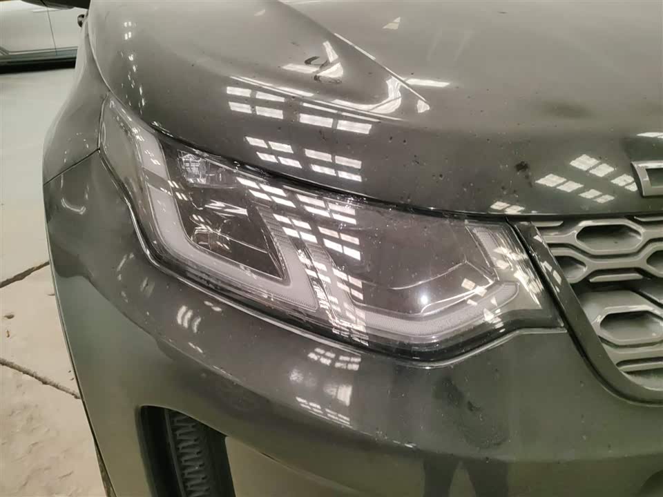 Land Rover Discover sports