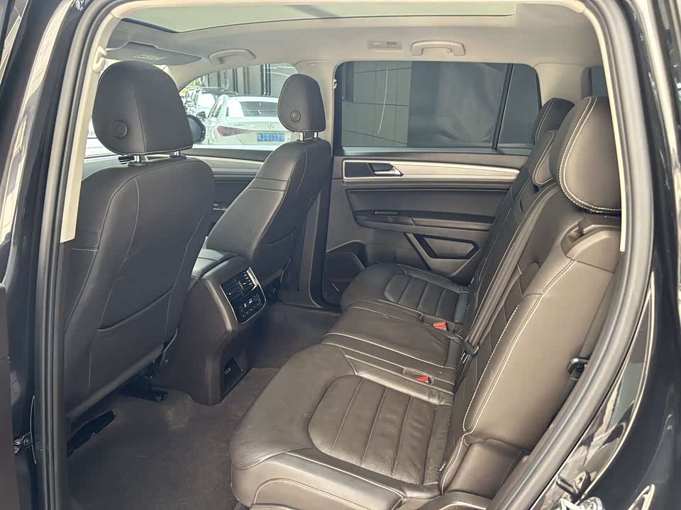 Volkswagen Tourang