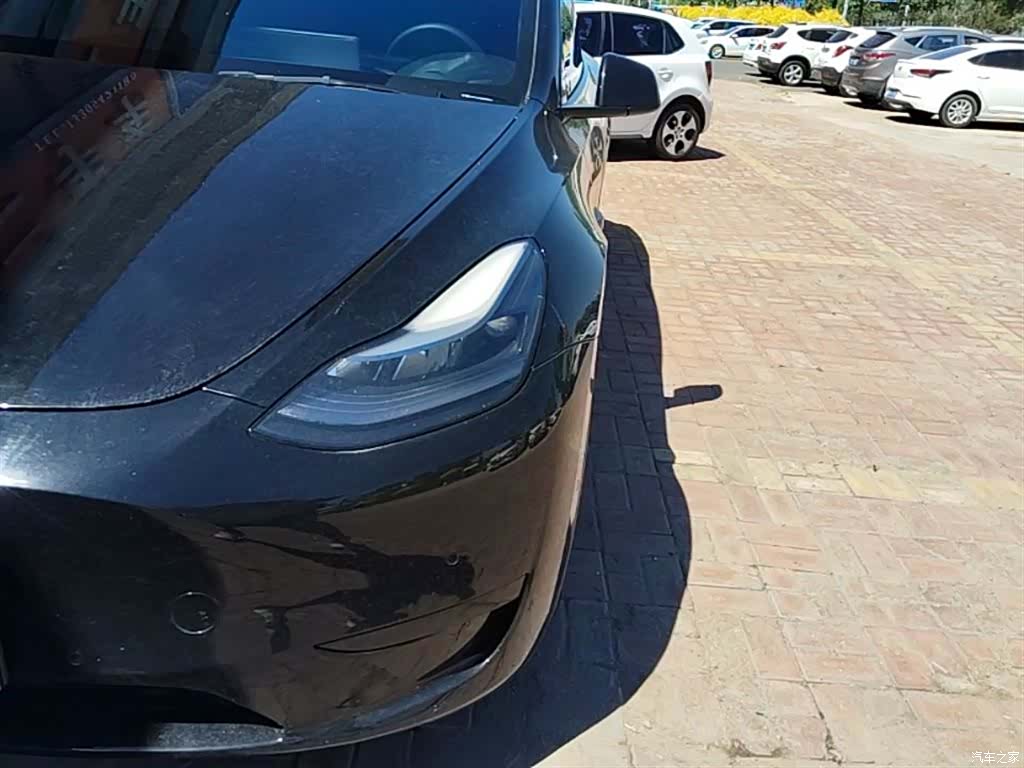 Tesla Model Y, 2024 24
