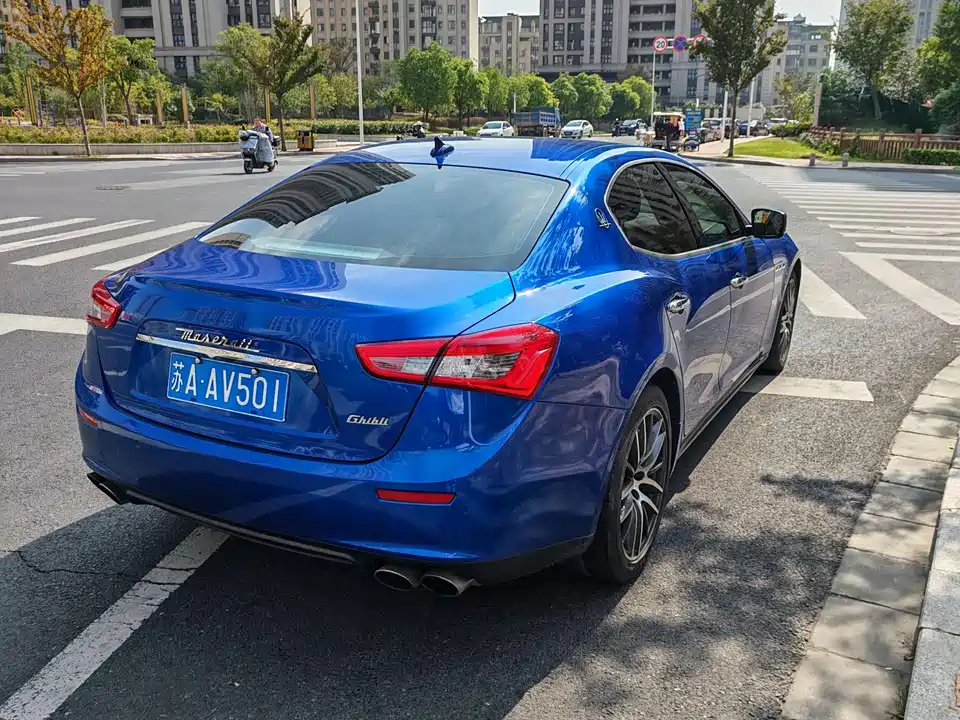 Maserati Ghibli