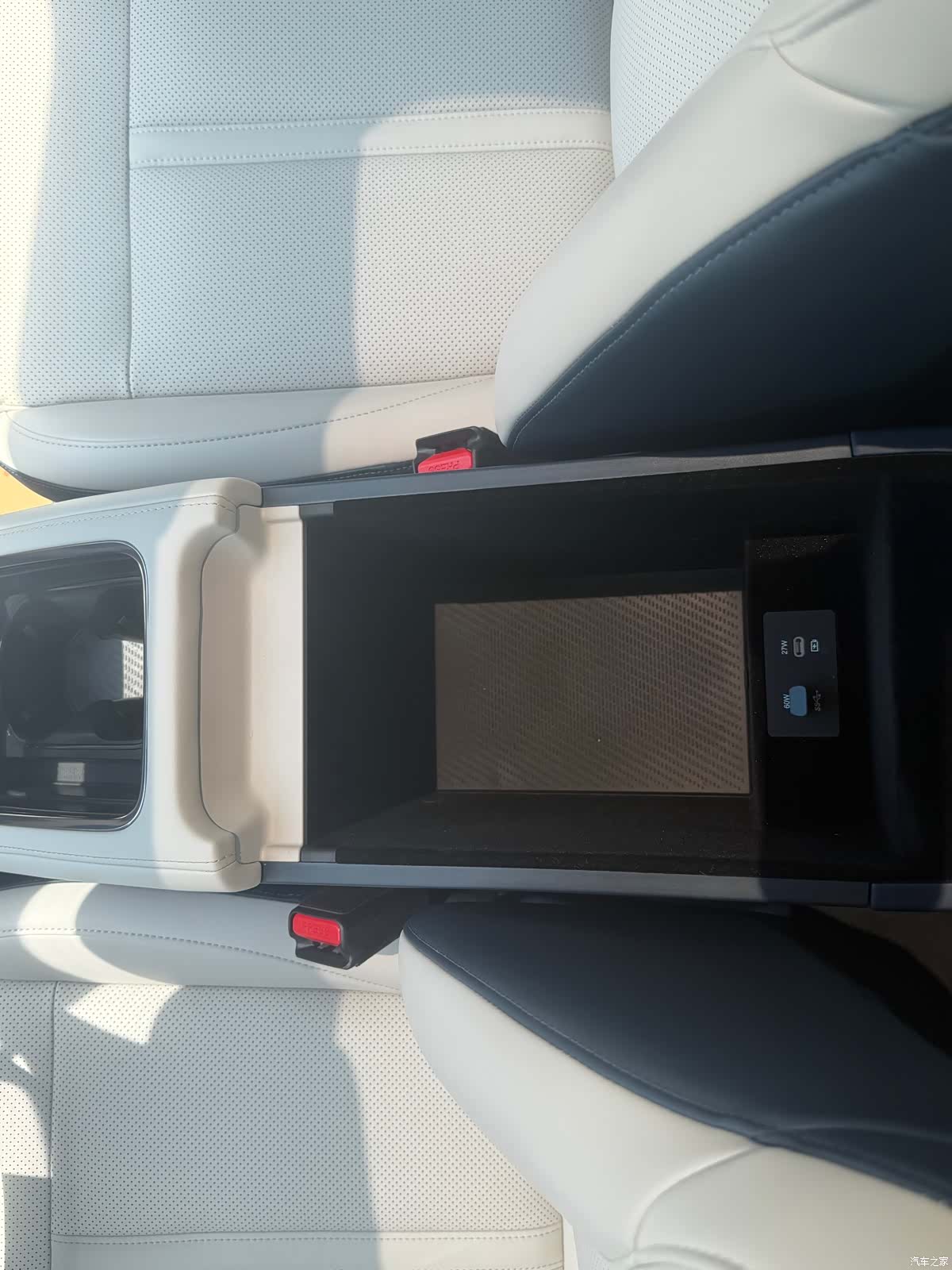 Zeekr 007, 2024 13