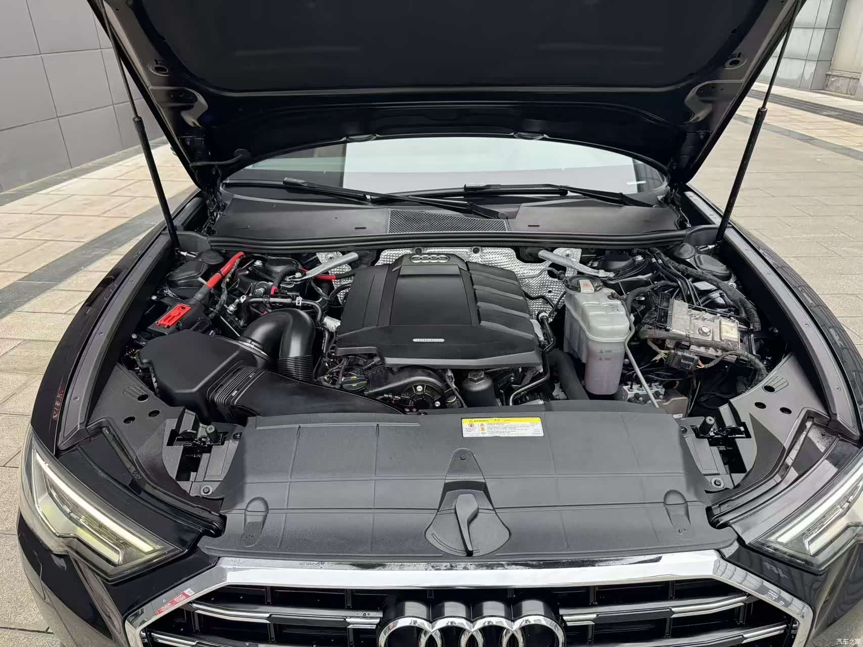 Audi A6L, 2019 25