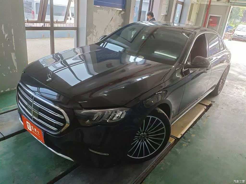 Mercedes-Benz E-Class, 2024 2