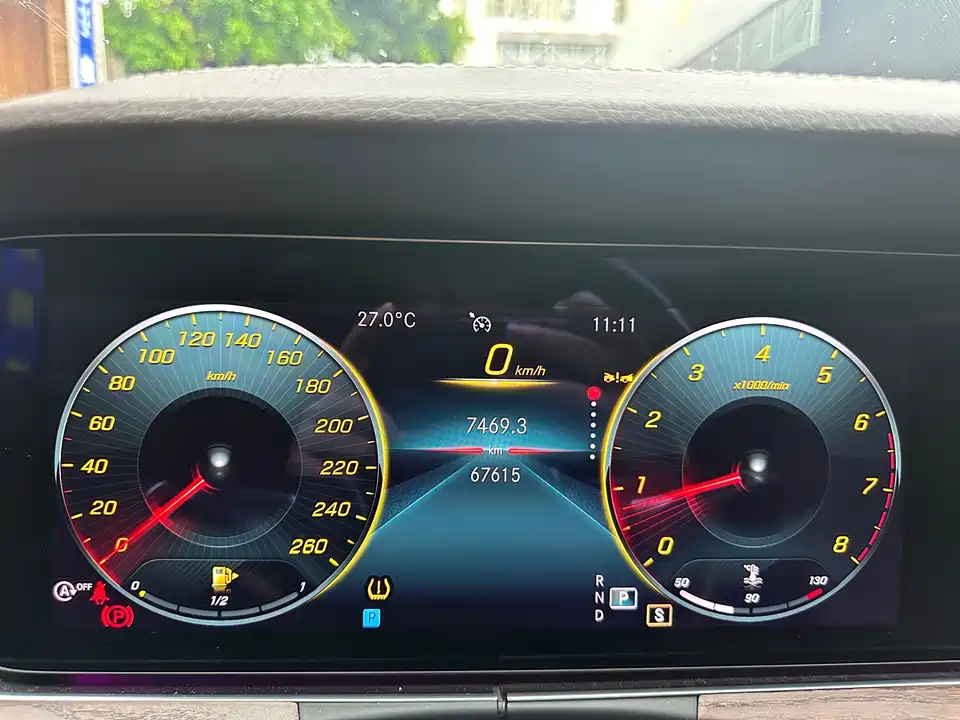 Mercedes-Benz E-class