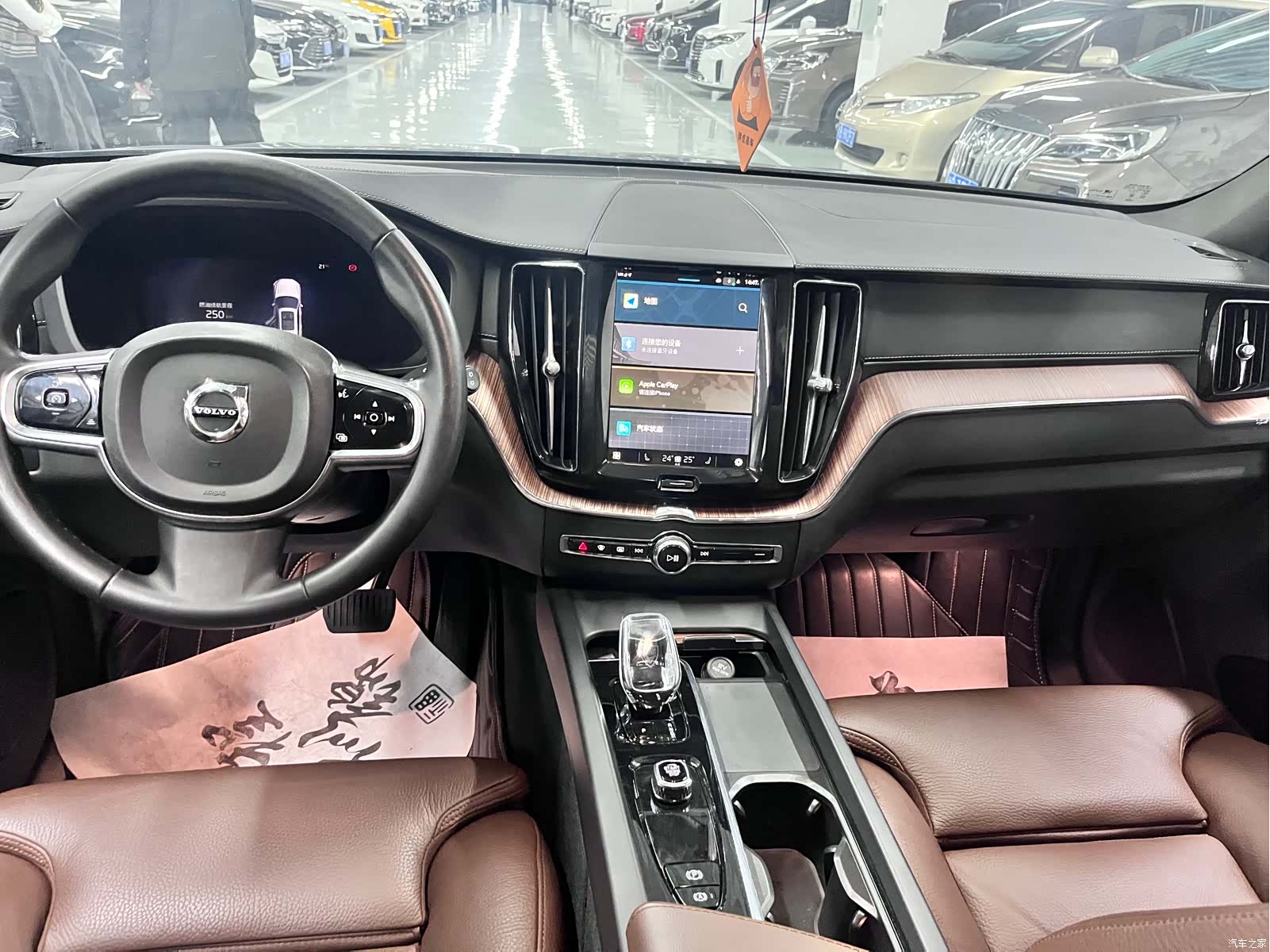Volvo XC60, 2024 12