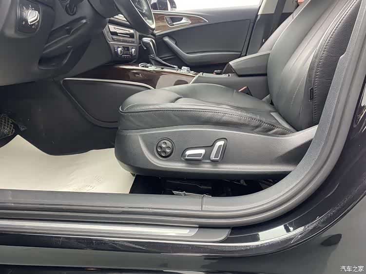 Audi A6L, 2016 27