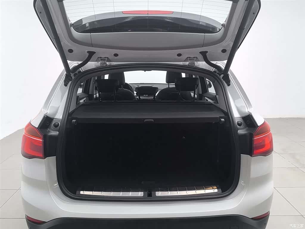 BMW X1, 2019 16