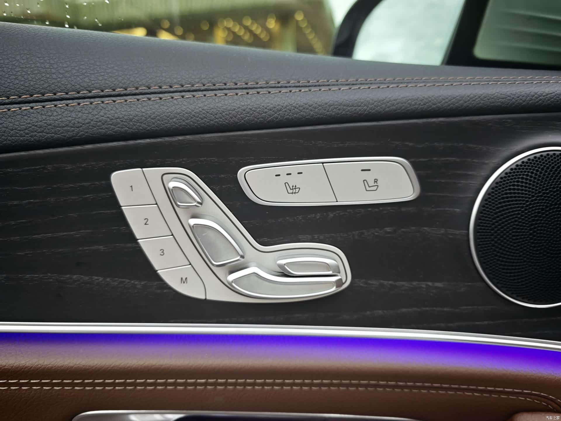 Mercedes-Benz E-Class, 2021 19