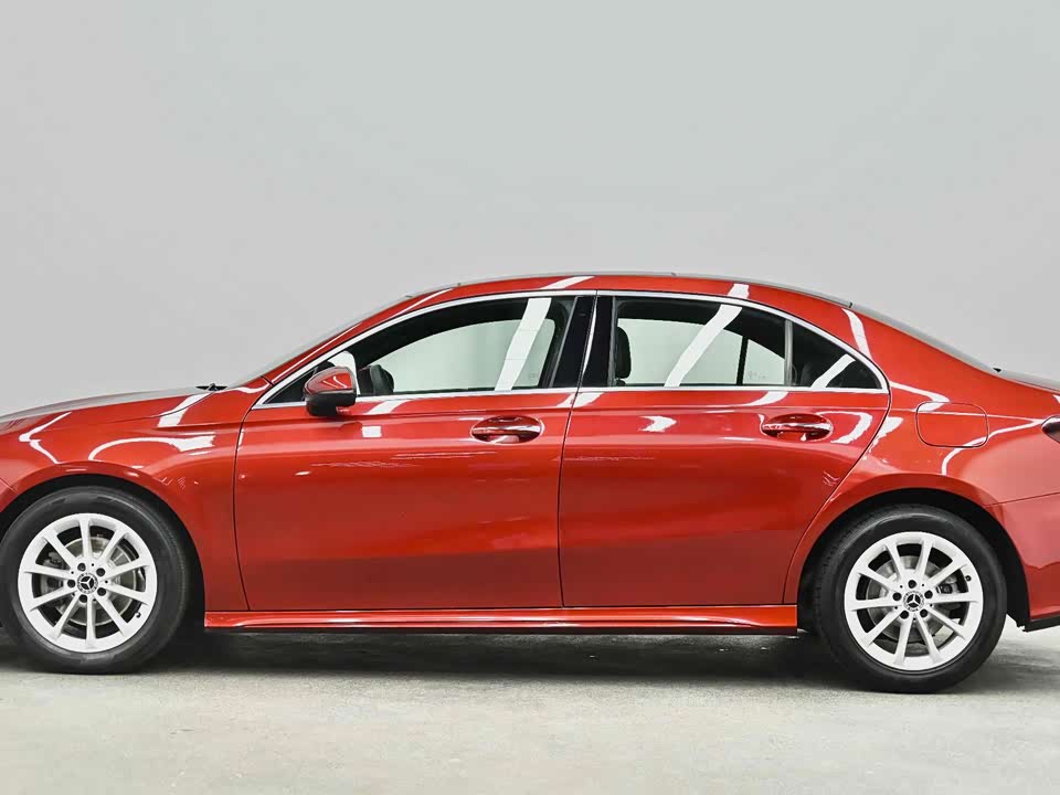 Mercedes-Benz Class A Mercedes-Benz Class A