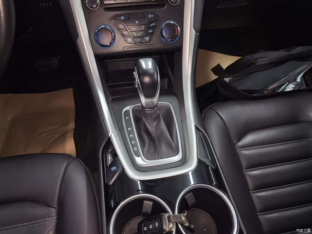 Ford Mondeo, 2016 14