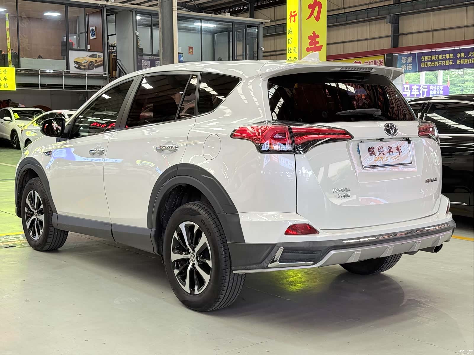 Toyota RAV4, 2018 4