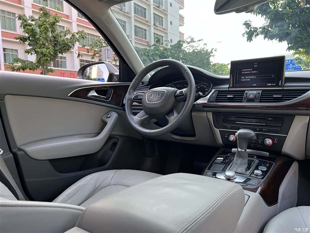 Audi A6L, 2014 12