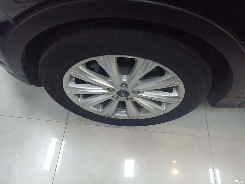 Ford Kuga, 2017 23