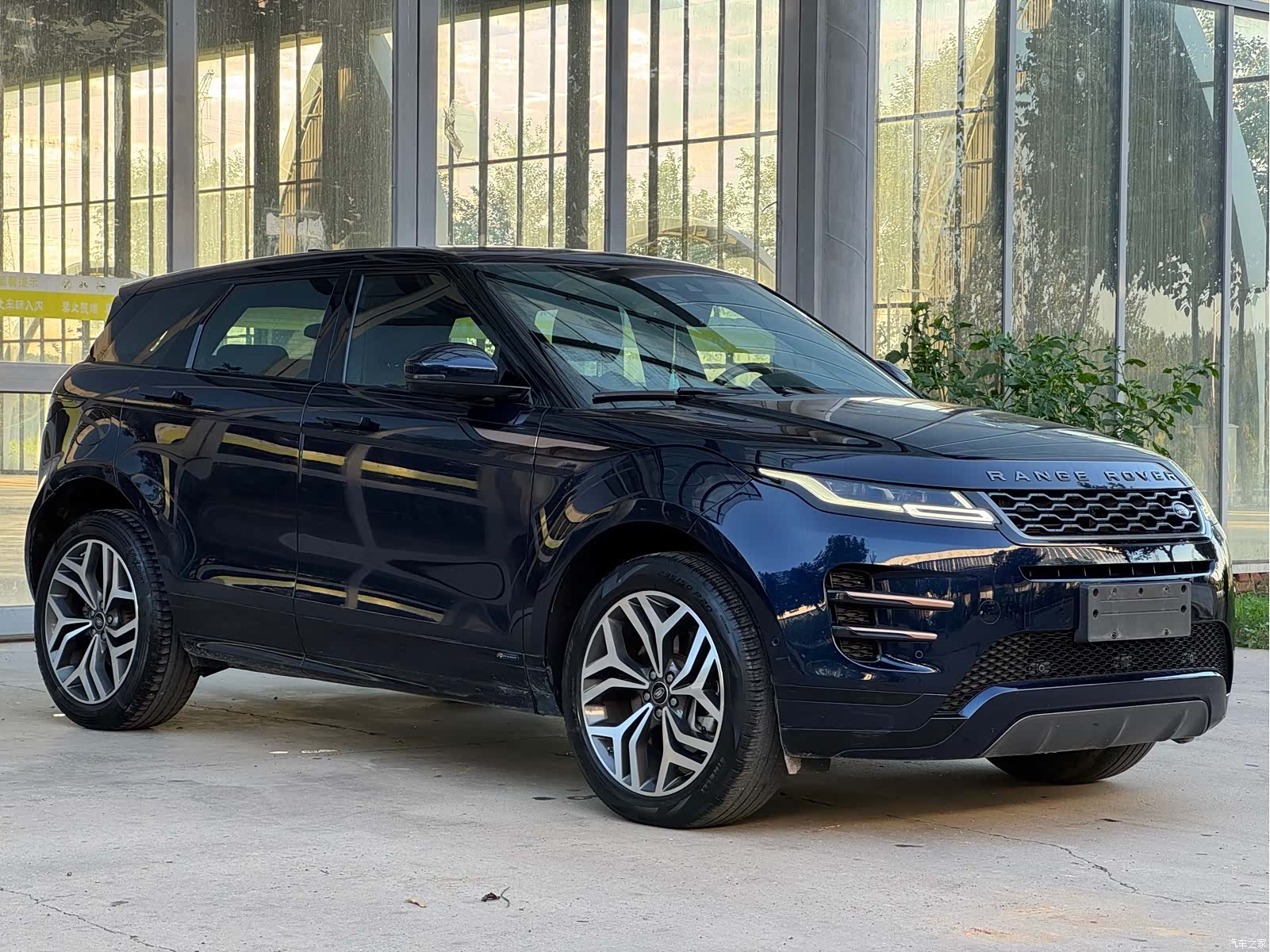 Land Rover Range Rover, 2020 3