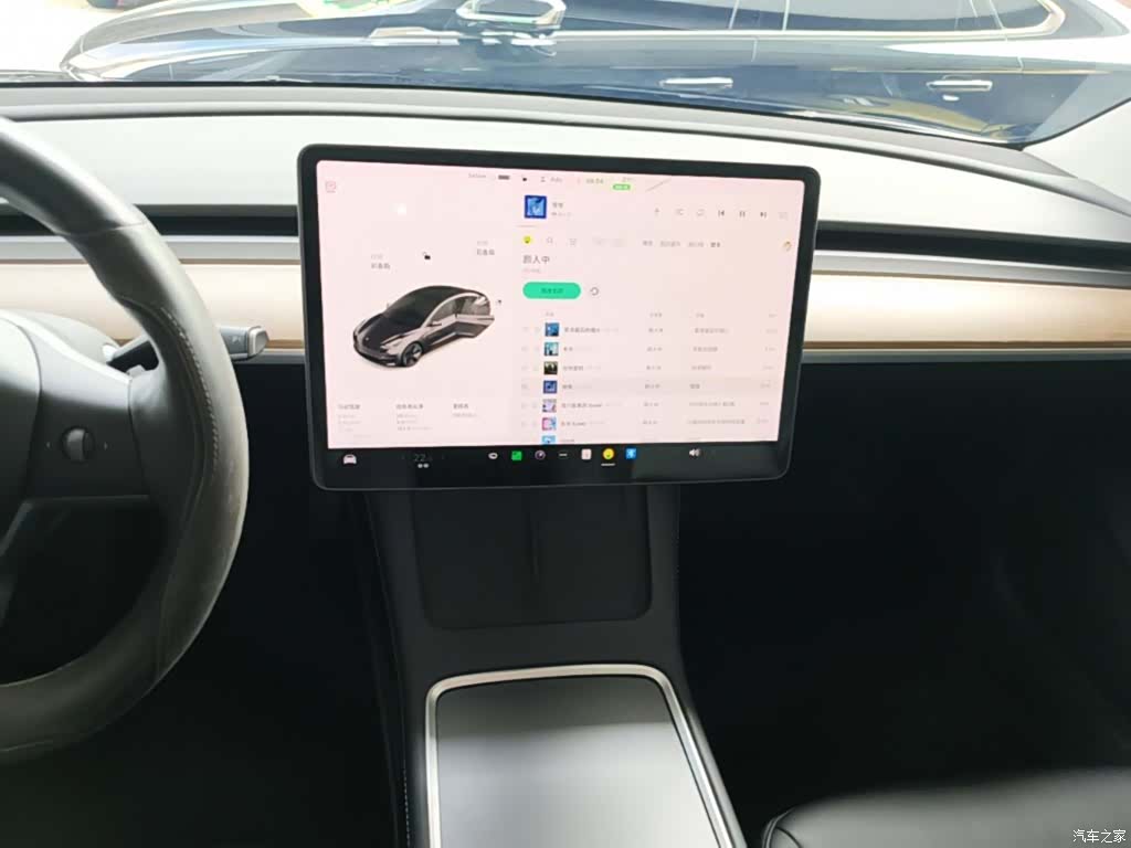Tesla Model 3, 2021 13
