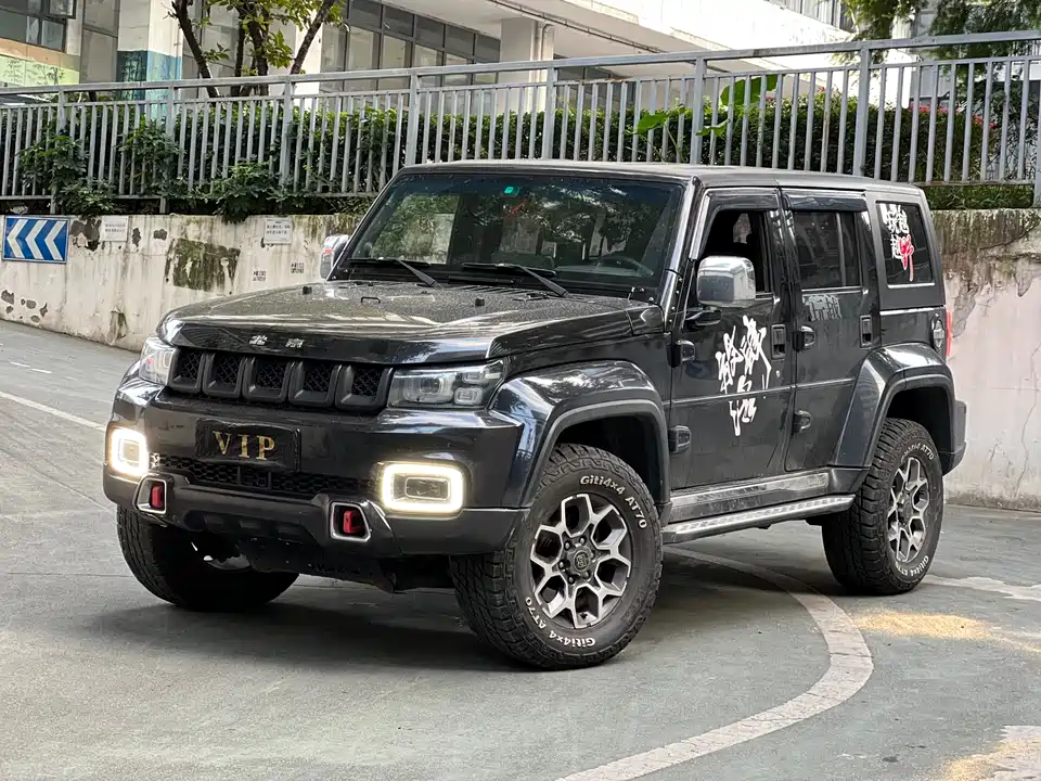 Beijing BJ40
