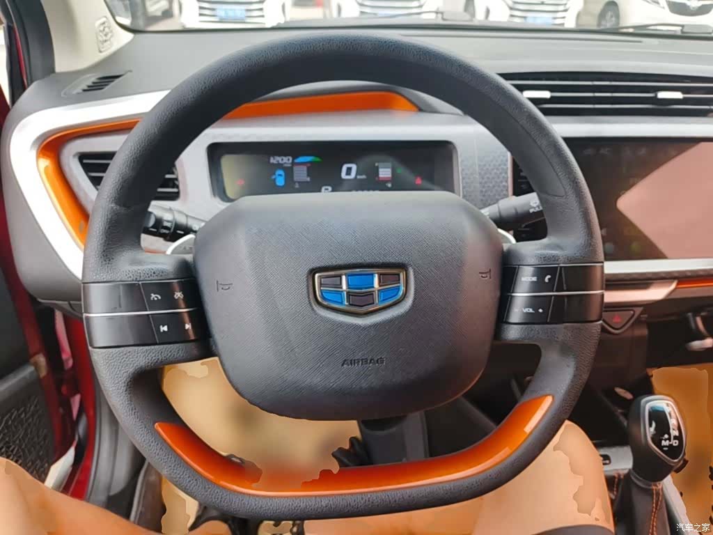 Geely X1, 2017 11