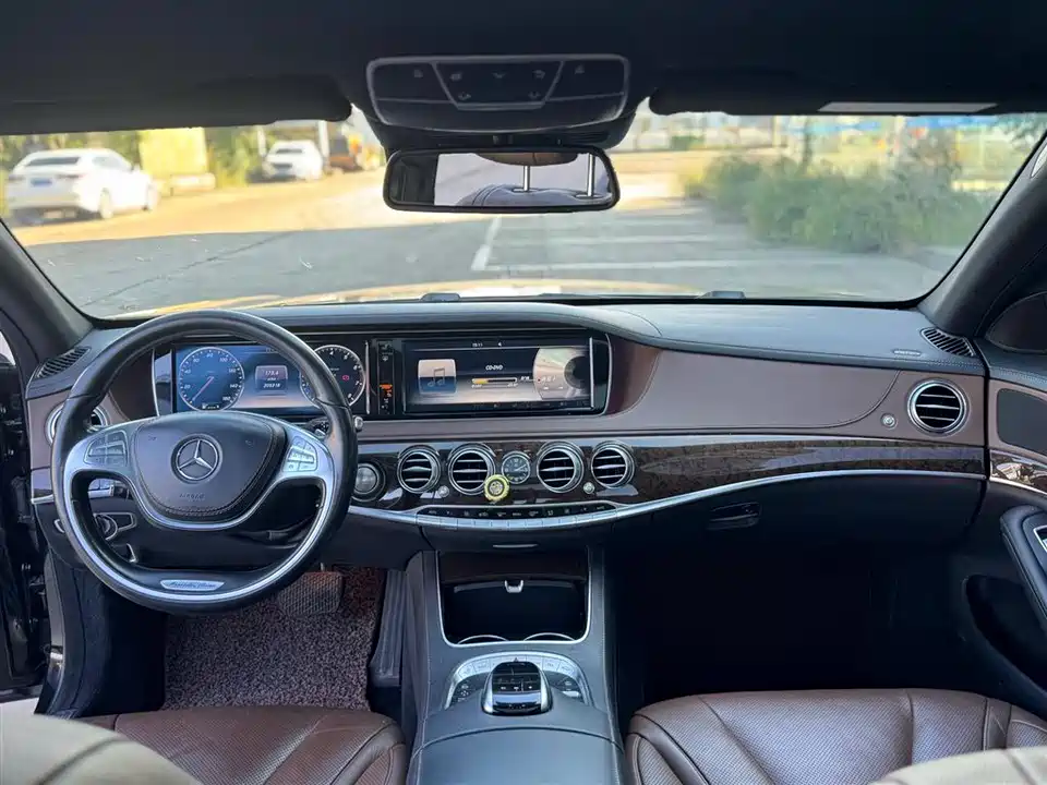 Mercedes-Benz S-class