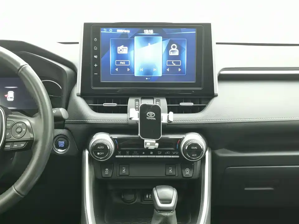 Toyota RAV4 Rongfang