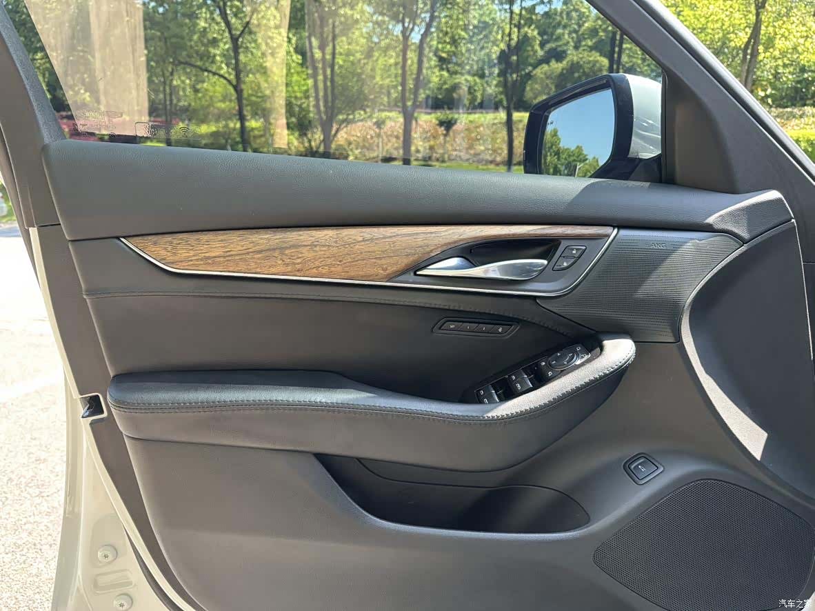 Cadillac CT5, 2024 2