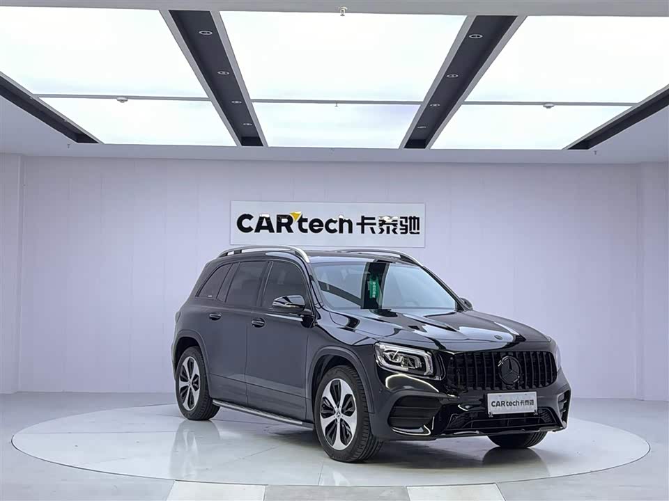 Mercedes-Benz GLB Mercedes-Benz GLB