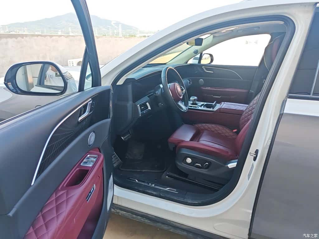 Hongqi E-HS9, 2023 16