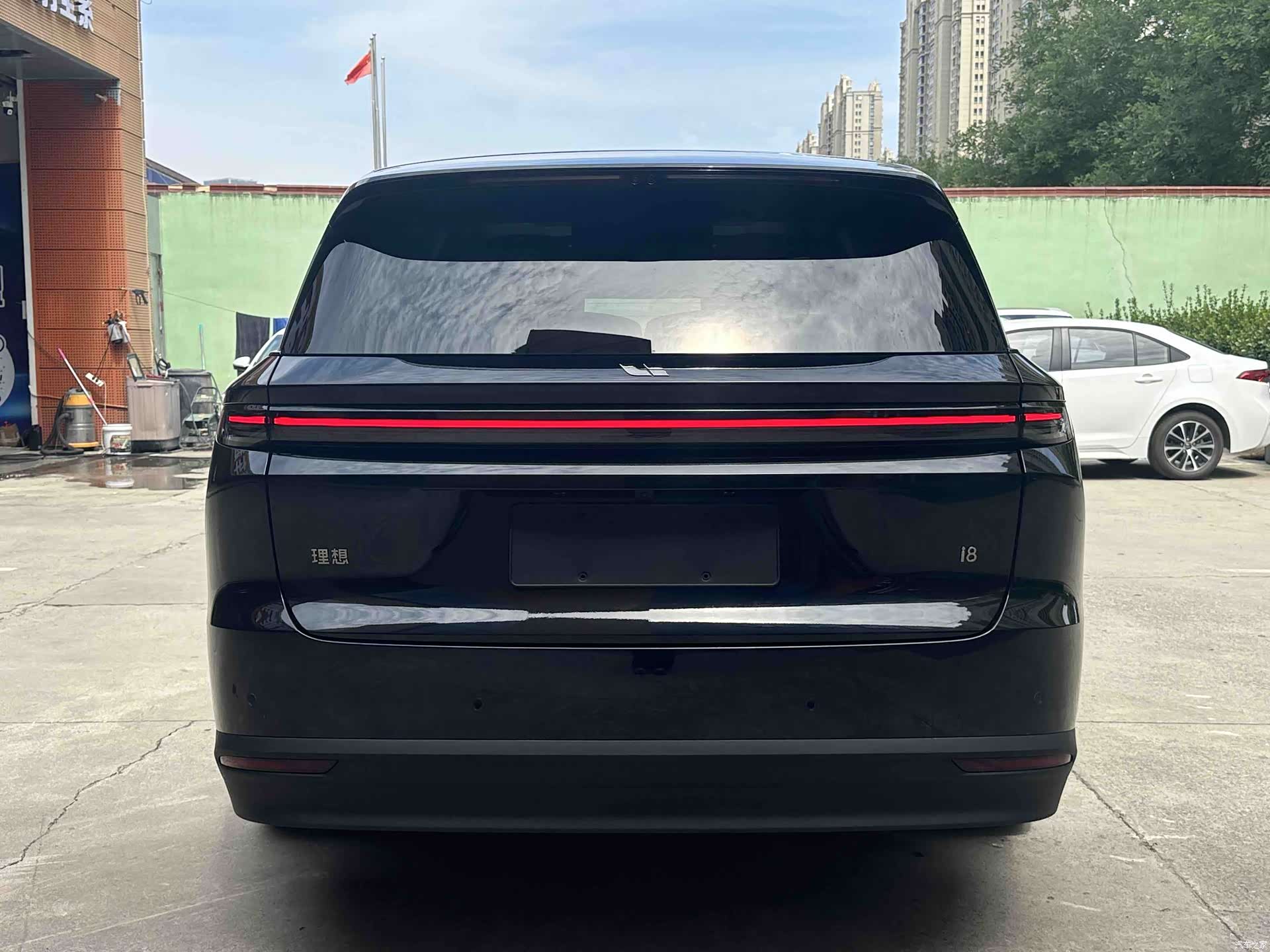 Li Auto i8, 2025 все фото