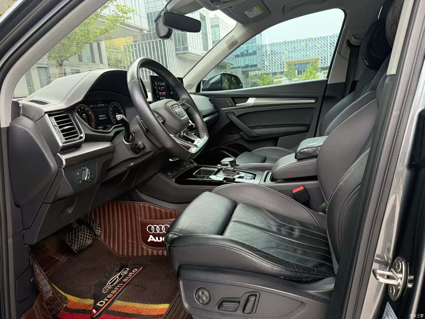 Audi Q5L, 2022 4