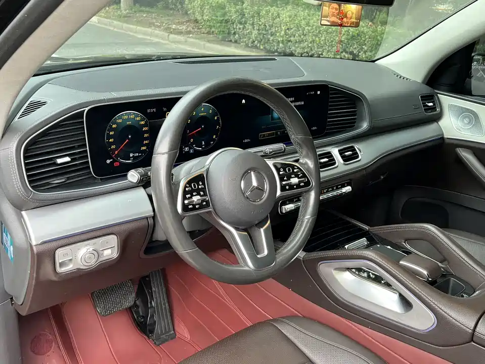 Mercedes-Benz GLE Mercedes-Benz GLE